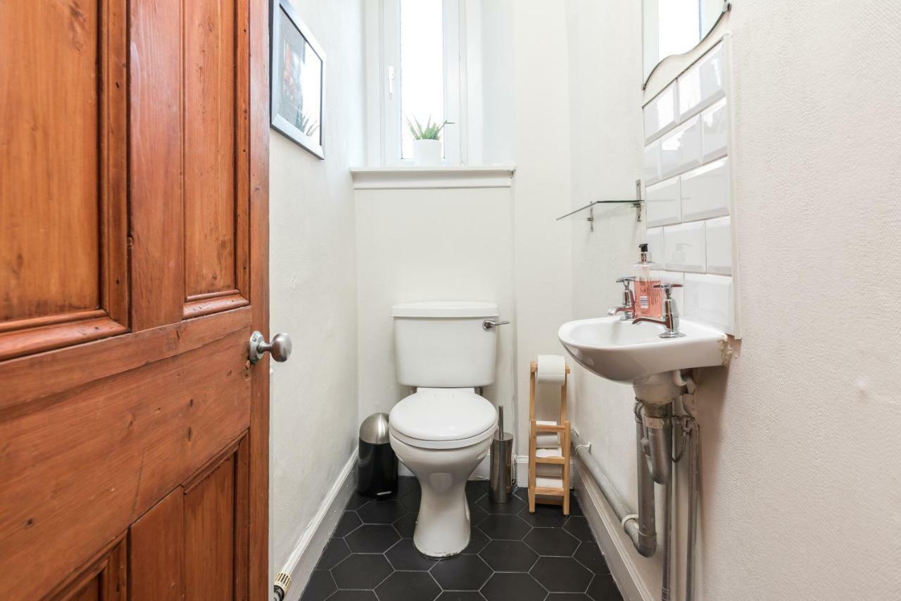 Lovely Central Edinburgh Apartment Екстериор снимка
