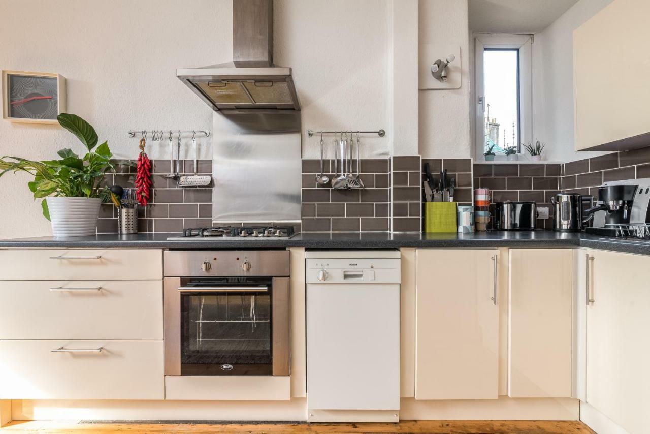 Lovely Central Edinburgh Apartment Екстериор снимка